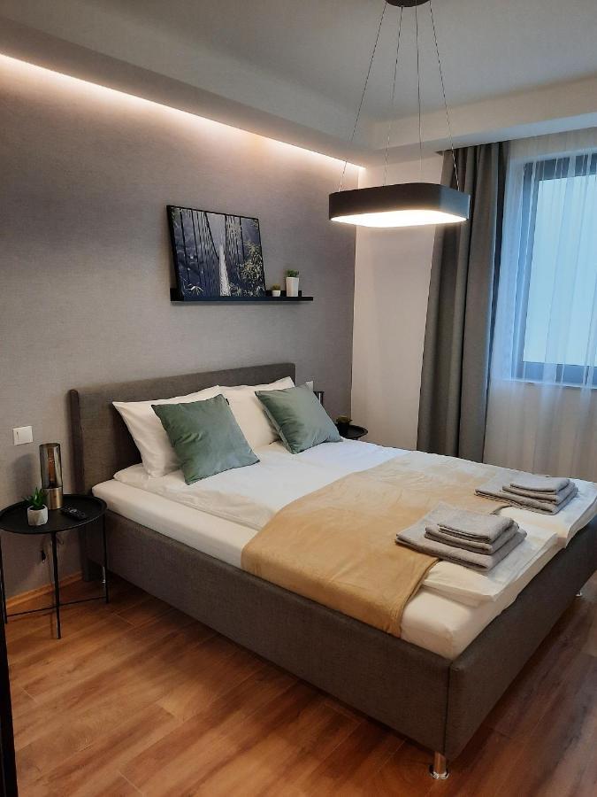 Bpr Space Grey Home With Balcony Budapeste Exterior foto